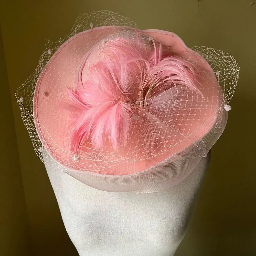Vintage Pink Feathered Veiled Pillbox Hat - Picture 9 of 10